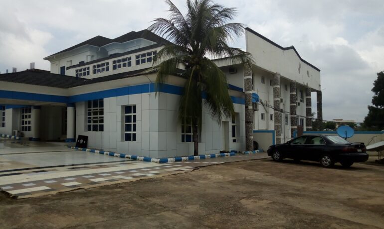 E-class Hotel & Resort