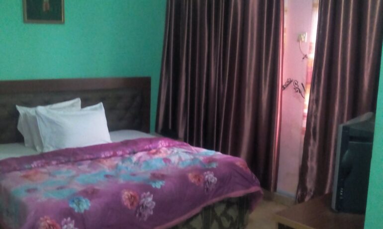 Sada Cruz Hotel and Suites 