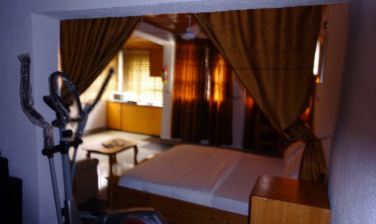 Laropa Hotels and Suites 