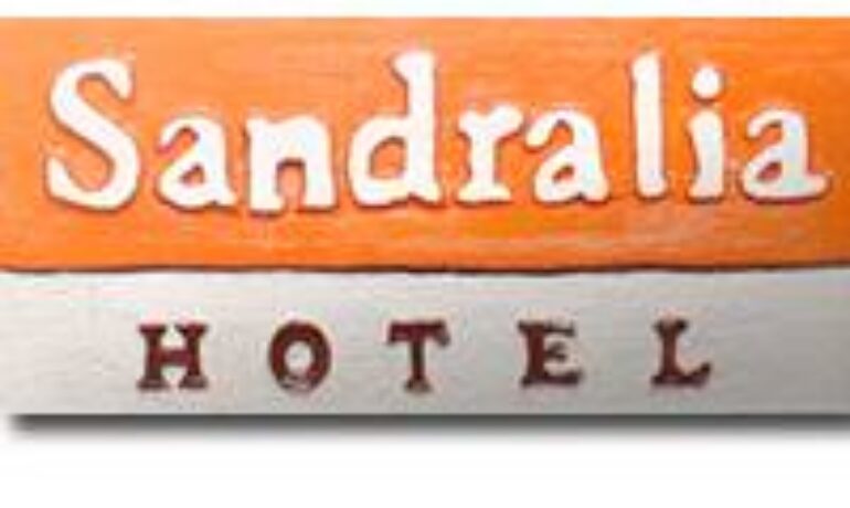 Sandralia Hotel 