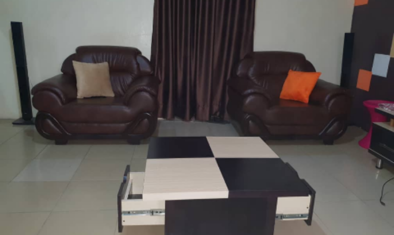 Heeshawl Furniture