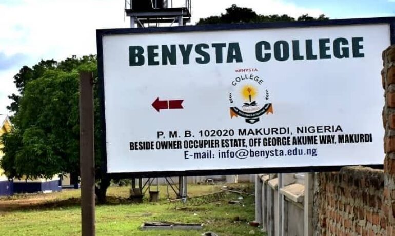 Benysta College