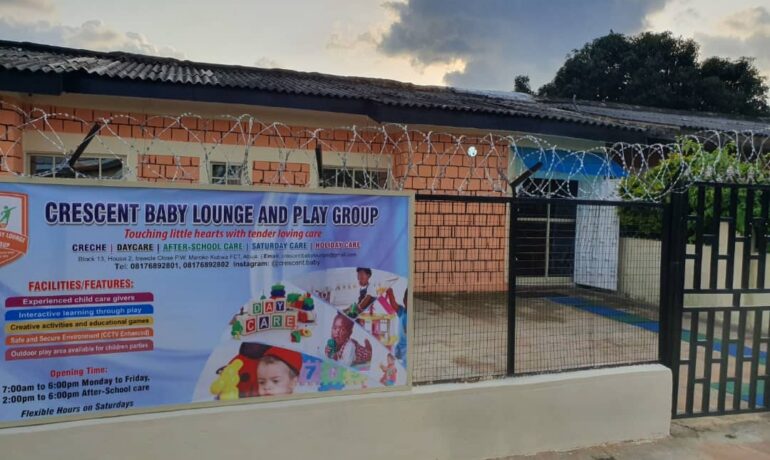 Crescent Baby Lounge & Play Group