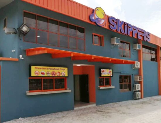 Skippers Fast Food and Restaurant