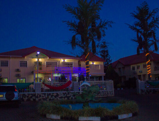 Steffan Hotel & Suites