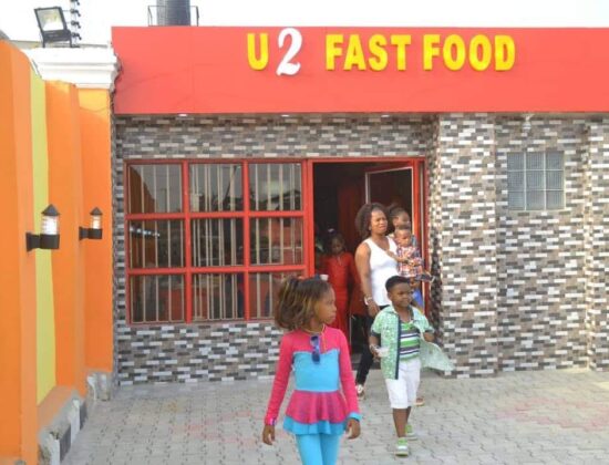 U2 Fast Food