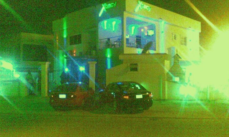 Xtacy Lounge 