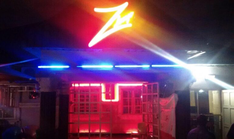 Z Lounge-Zanders Place 