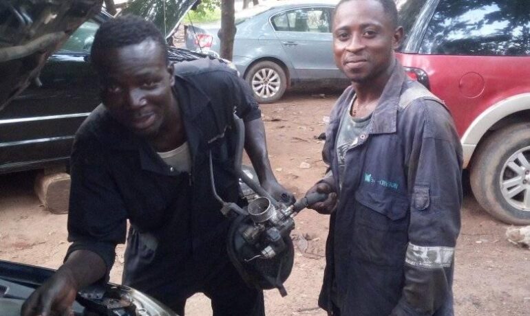 Auto Specialist 