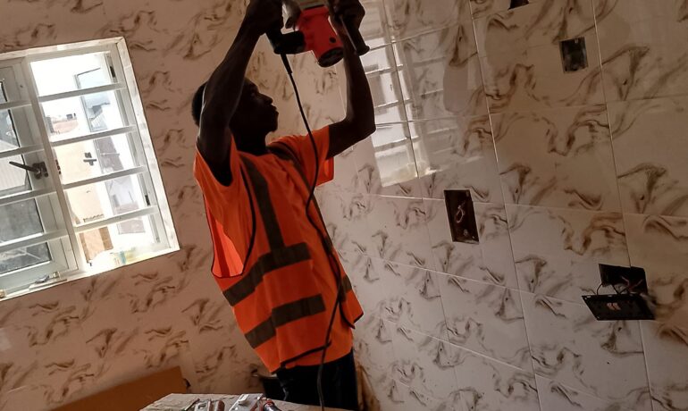 OLA’S Almighty Plumbing Services (Easy Man)