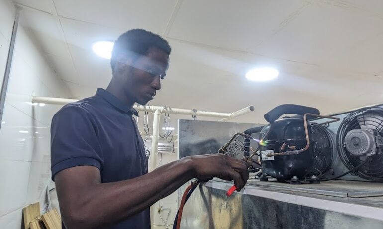24/7 EXTREME COOLING SYSTEM LIMITED