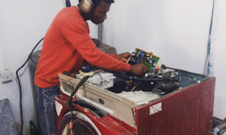 LaundryRepairServices by GET Technicians