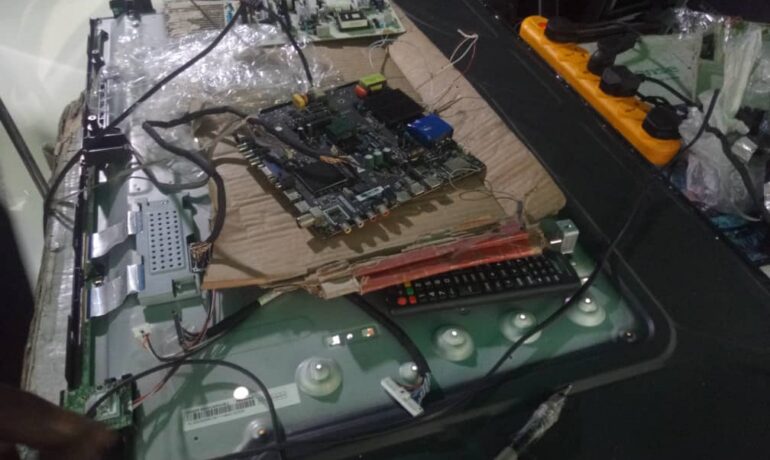 SAM ELECTRONICS