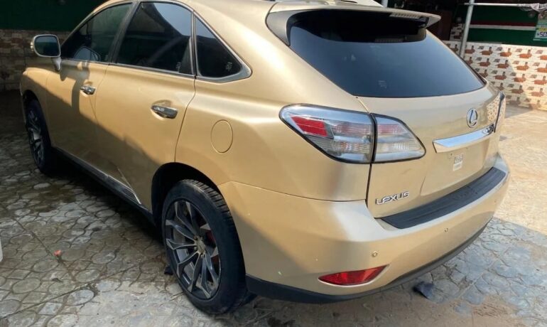 Technical Car Aircondition Repair