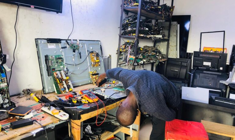 UYO Electronics and Furnitures