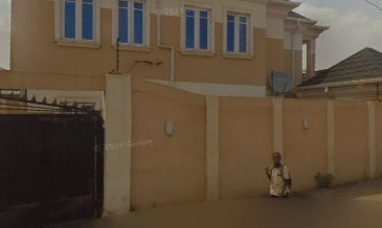 Asimolowo Furniture And Carpentry