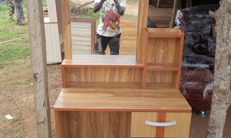 Eleniyan Interior Furniture