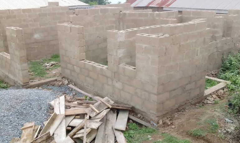 Iyanu Oluwa Furniture and Carpenter Work