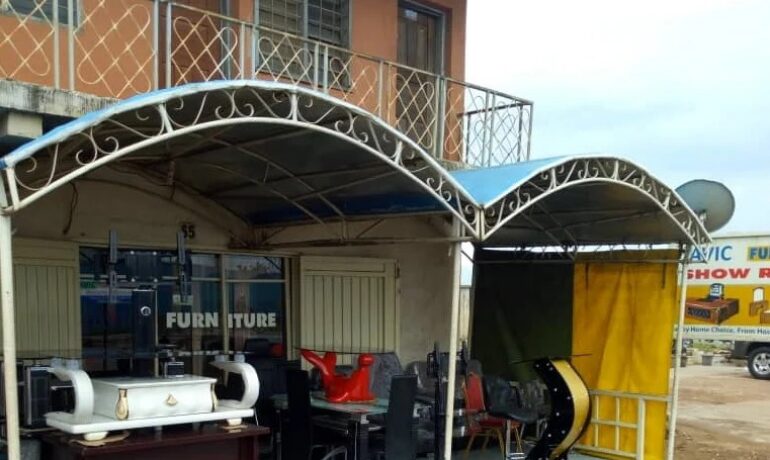 Javic Show Room2