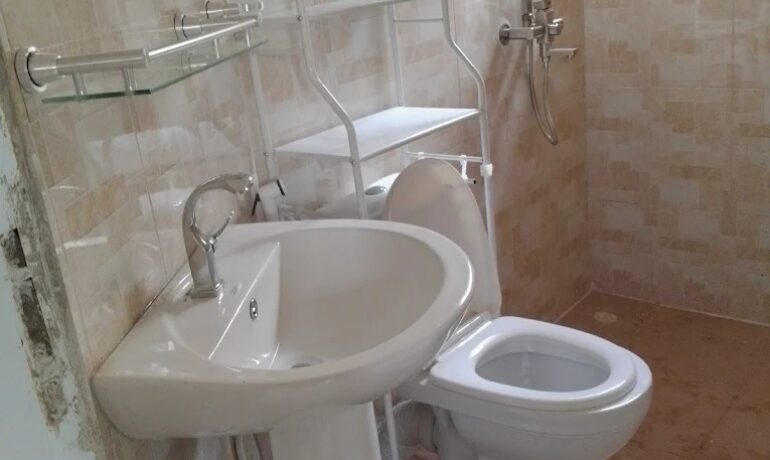 LATRAJ Professional Plumbing Services