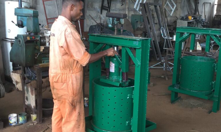Major Works Ltd. Abak