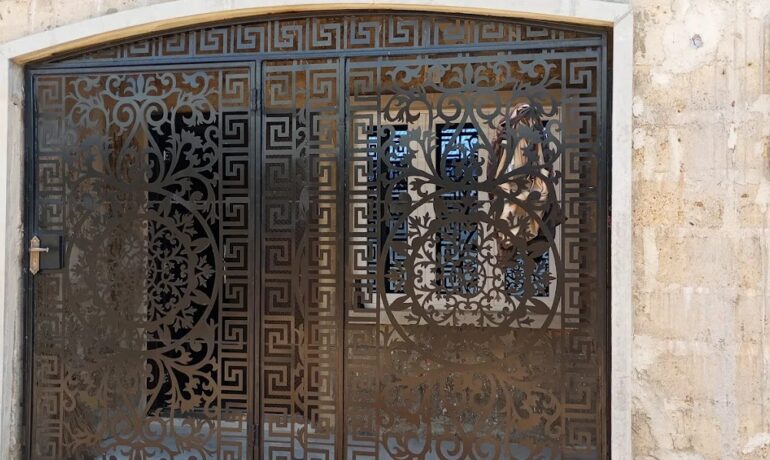 VICKBEN WROUGHT IRON & STAINLESS STEEL FABRICATION