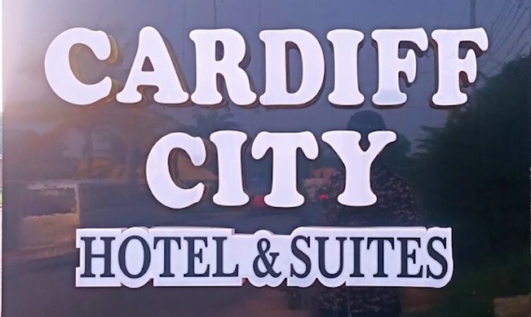 Cardiff City Hotel and Suites, Ichi
