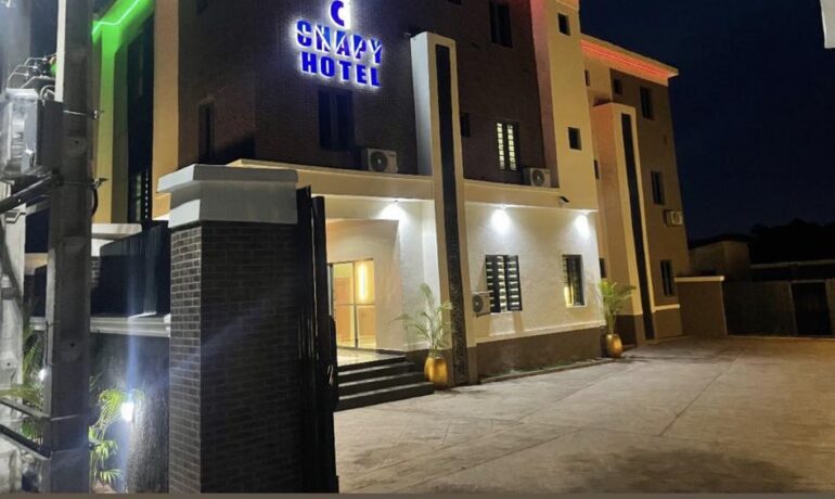 Chapy Hotel & Suites