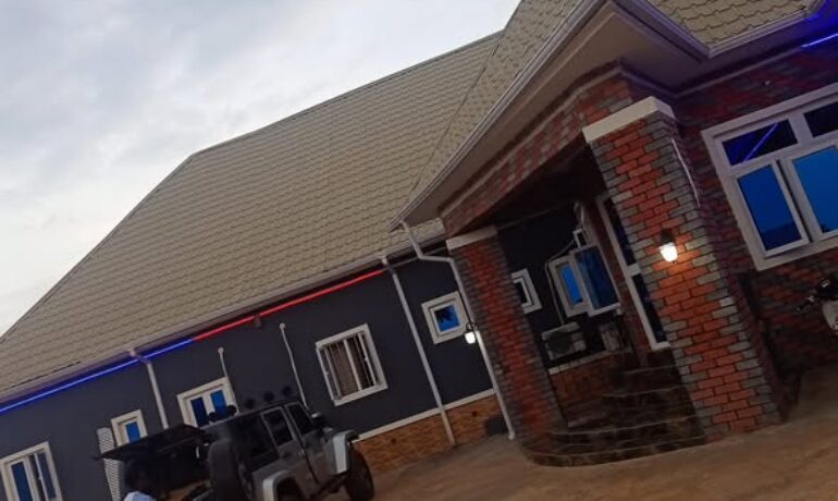 EdyChris Hotel, Umueri
