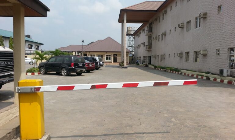 Hoil Suites and Apartments