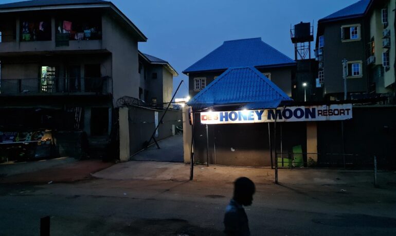 Ide’s Honeymoon Resort