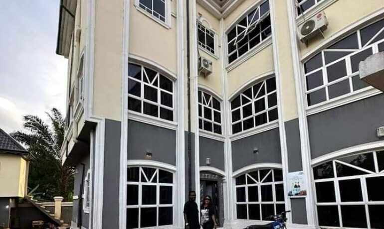 Obieze Hotel