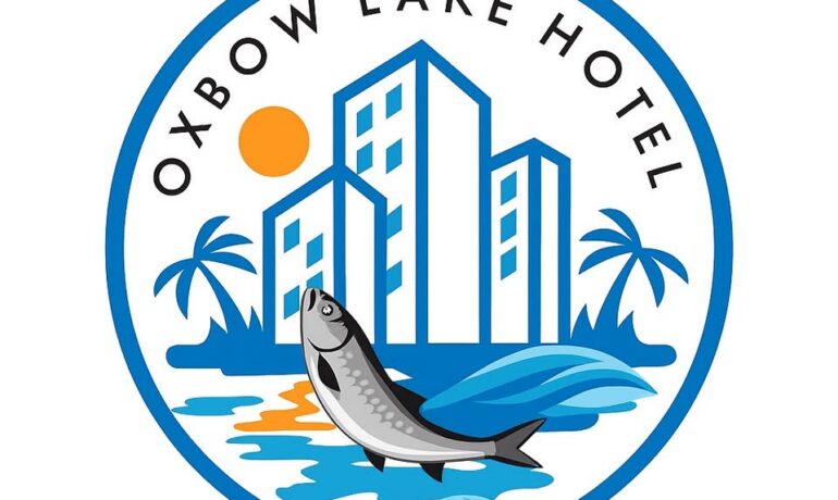 Oxbow Lake Hotel