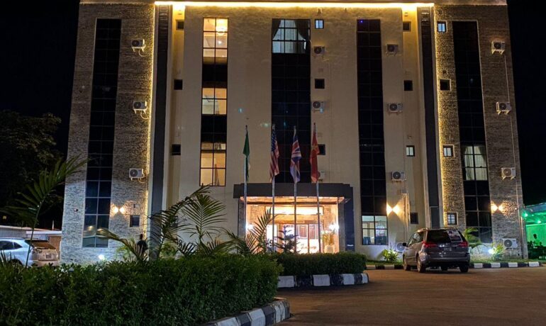 Rove Luxury Hotel and Suites