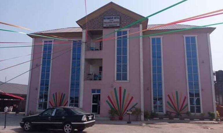Ruthmour Hotel and Treasure Suites
