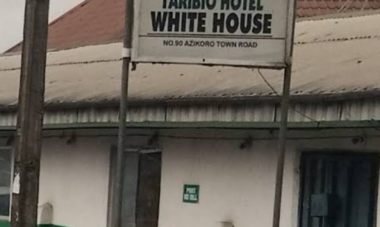 Taribio Hotel White House