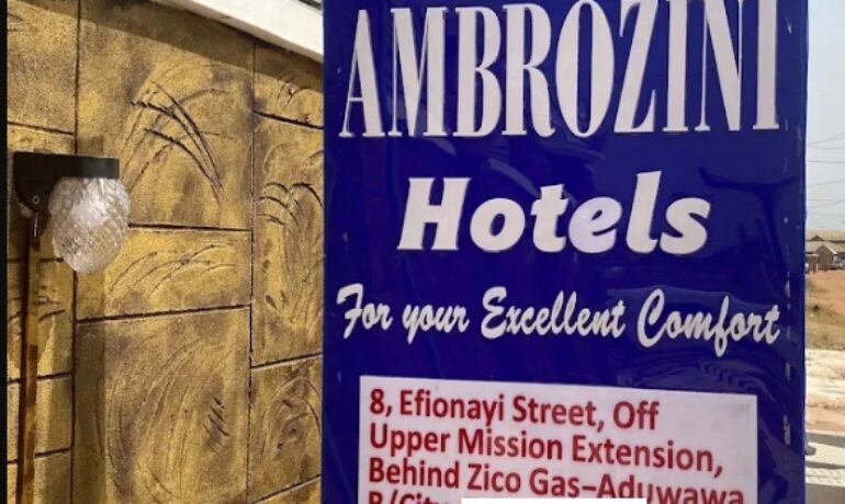 Ambrozini Hotel