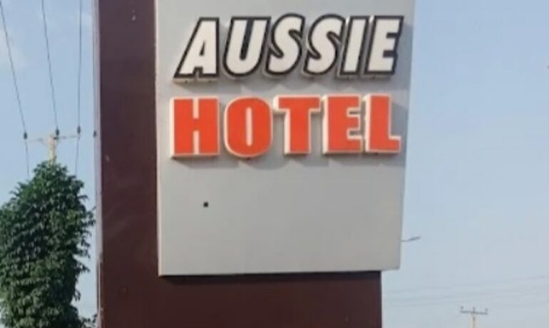 Aussie Hotel