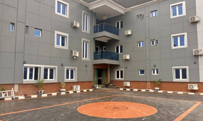 BONHILL BLU HOTEL
