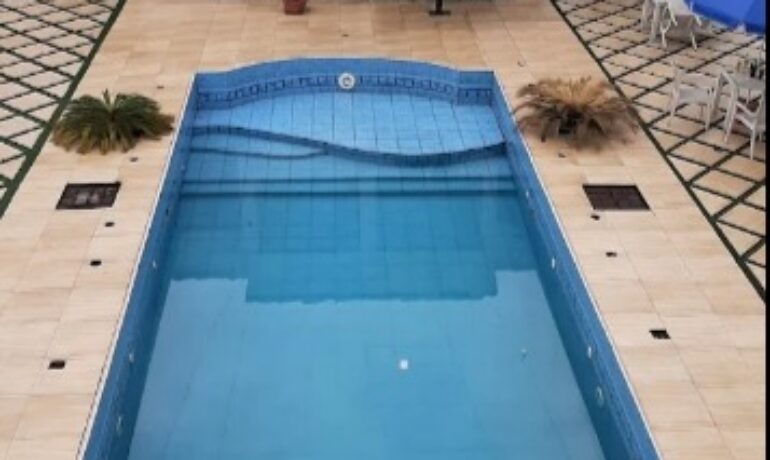 Bestway Hotel & Suites