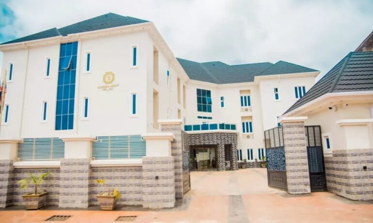 Blossom Heights Unique Hotel