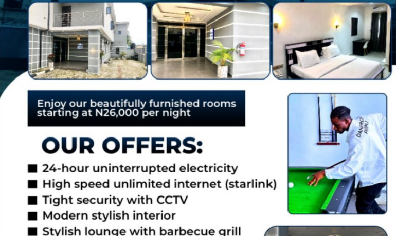 BlueCliff Hotel and Lounge