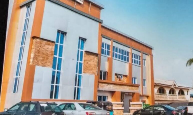 Bouti Hotel and Suites Sapele