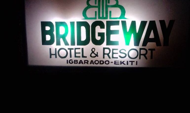 Bridgeway Hotel & Holiday Resort