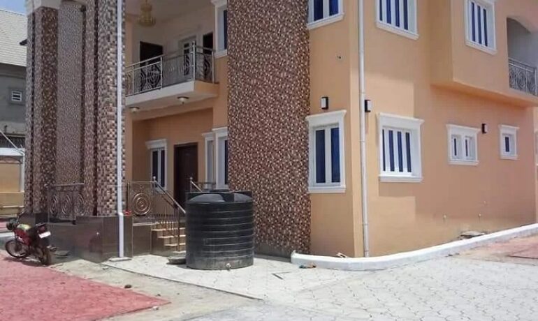 Bukky H Record