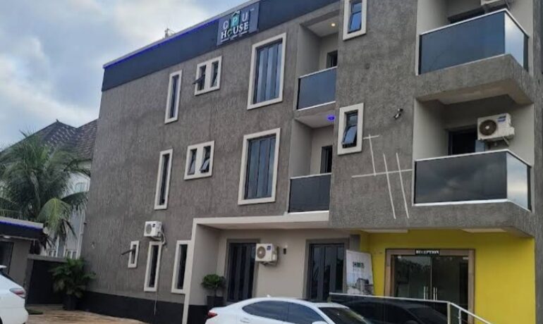 CPU HOUSE HOTEL