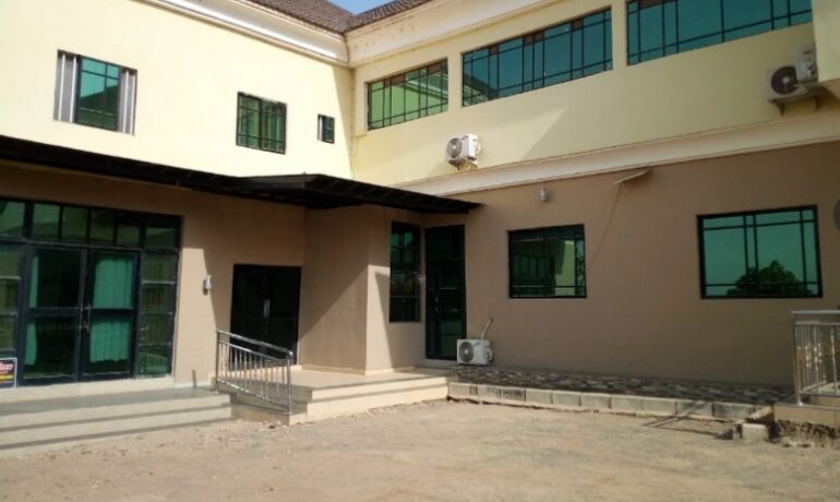 Changbreeze Hotel