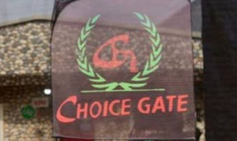 Choice Gate Hotel and Suites
