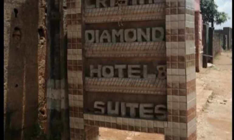 Crystal Diamond Hotel & Suites