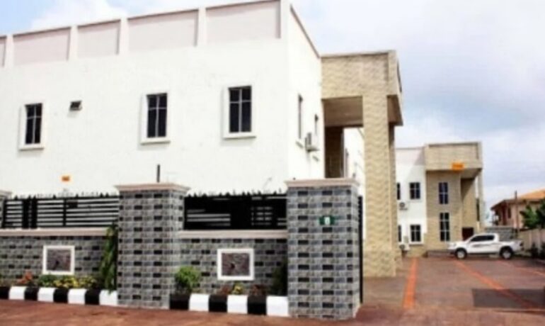 DHome Royal Boutique Hotel Asaba